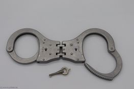 American Handcuff Company N550